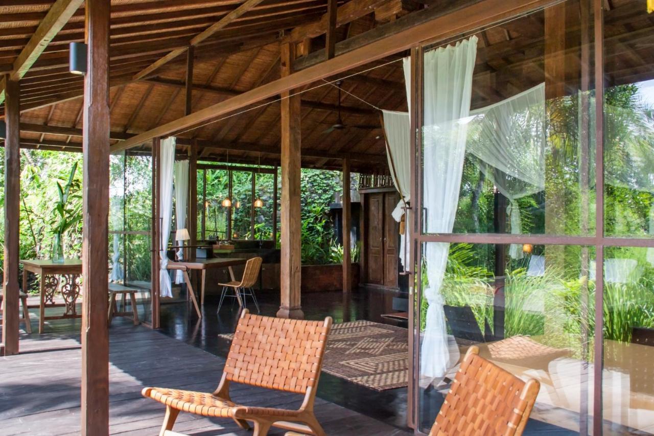 Villa Mahadevi Jungle Retreat Joglo 1 乌布 外观 照片